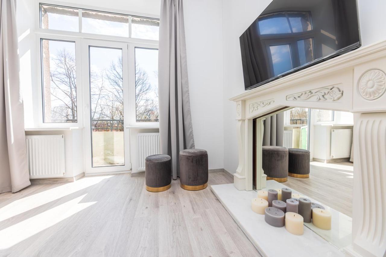 Heritage House Dane Apartment ไคลเพดา ภายนอก รูปภาพ