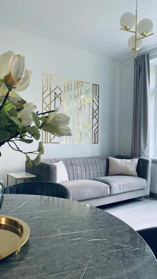 Heritage House Dane Apartment ไคลเพดา ภายนอก รูปภาพ