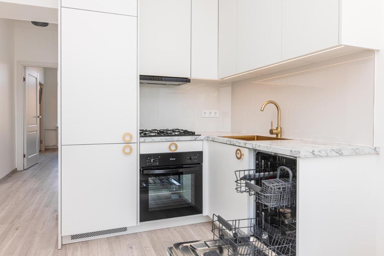 Heritage House Dane Apartment ไคลเพดา ภายนอก รูปภาพ