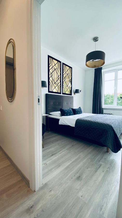Heritage House Dane Apartment ไคลเพดา ภายนอก รูปภาพ